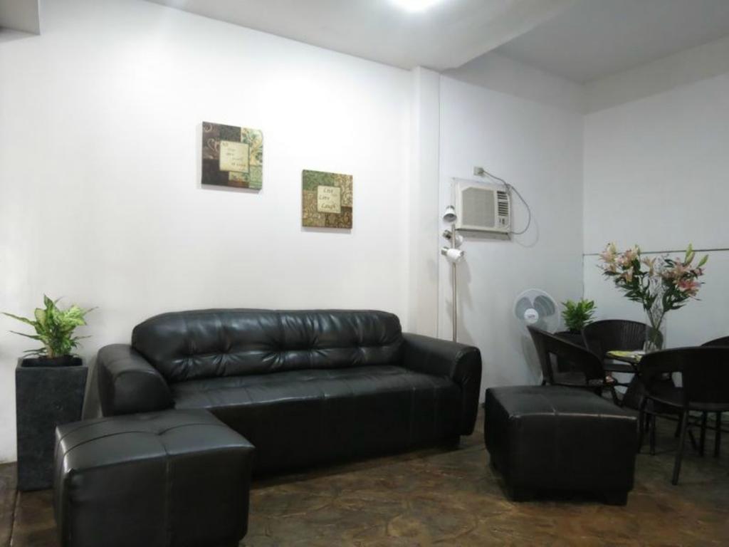 Hotel Cara Lipa City Екстериор снимка